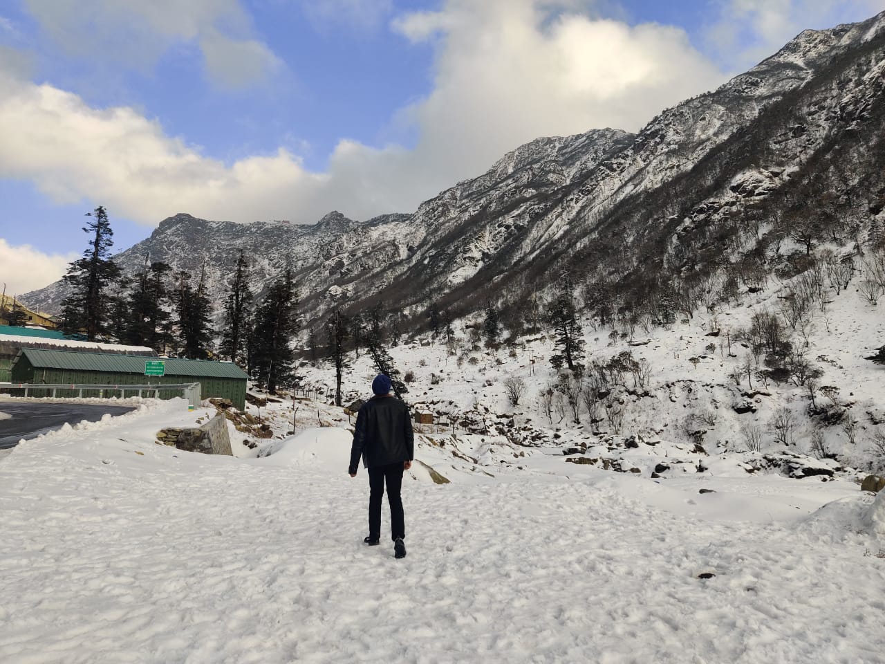 Sikkim Cab & Luxury Car rental